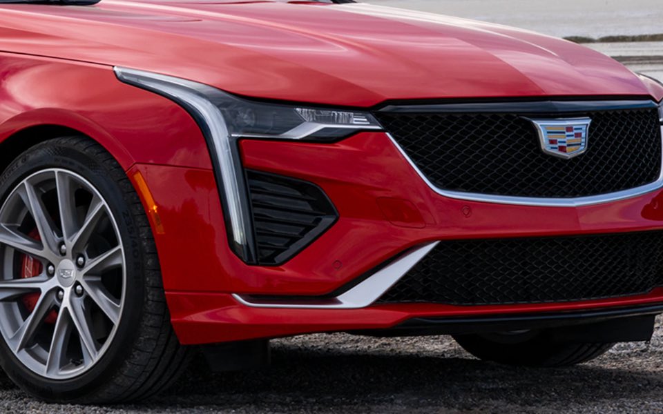 2021 Cadillac CT4 Front Angled View