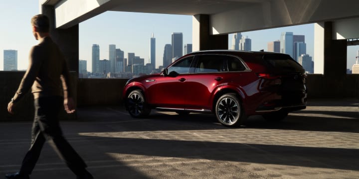 Mazda CX-90 Inline 6 exterior